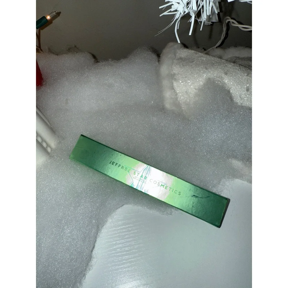 Jeffree Star Cosmetics Velour‎ Liquid Lipstick Green Metallic Limited Edition